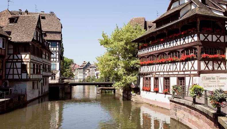 Aparthotel In Strasbourg Book Your Aparthotel Adagio Strasbourg Place Kleber Aparthotel In Strasbourg Book Your Aparthotel Adagio Strasbourg Place Kleber