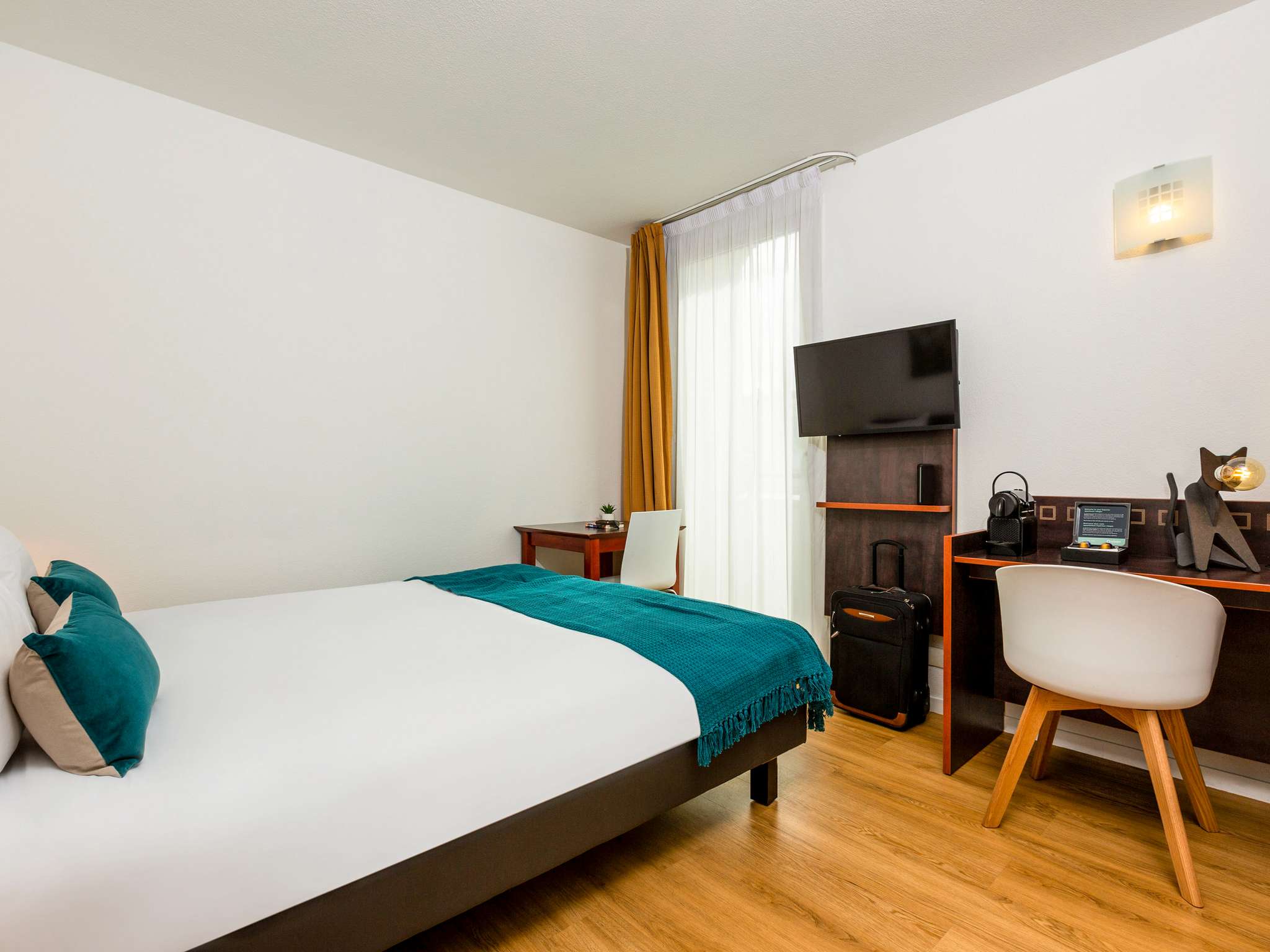 Aparthotel in CHARENTON LE PONT | Book your Aparthotel Adagio access