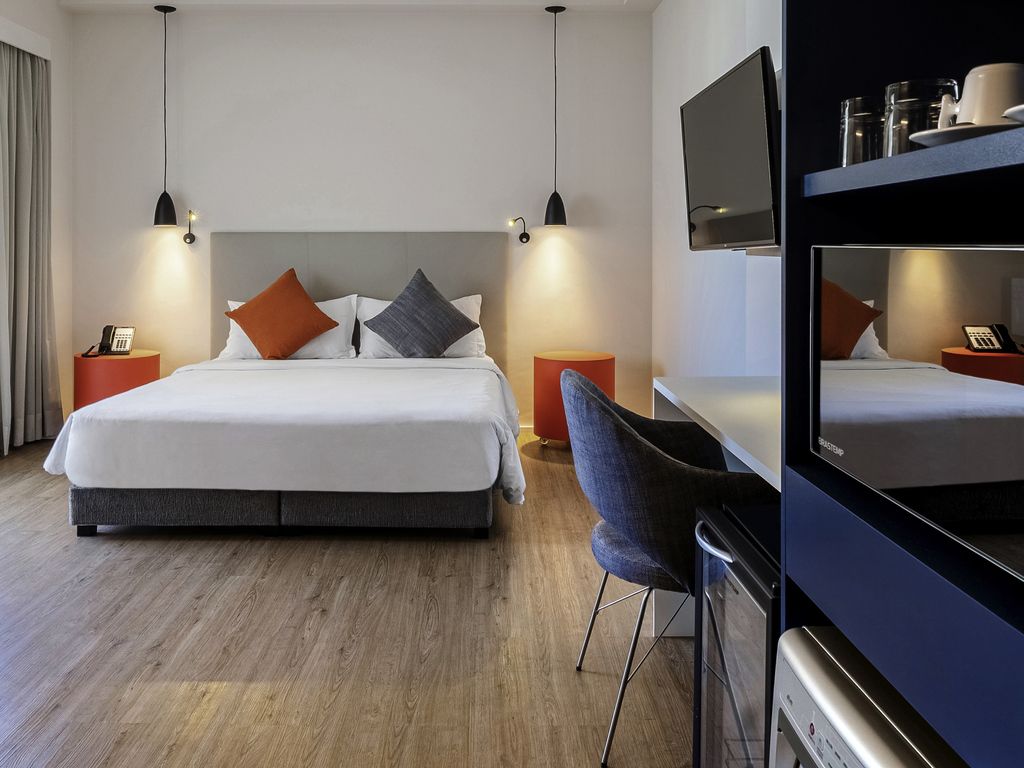 Superior-Zimmer mit Doppelbett; für Menschen mit Mobilitätseinschränkungen geeignet.