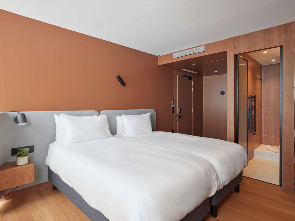 Aparthotel Adagio Londra City East - Image 2