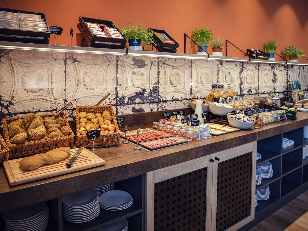 Adagio Access Stuttgart Airport Messe - Image 2