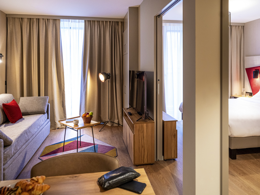 Aparthotel Adagio Zürich Center - Image 2